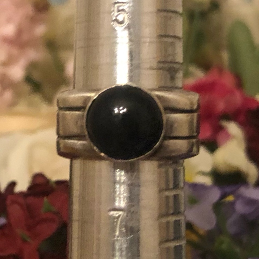 Vintage Silpada Sterling Silver Genuine Black Onyx Stone Ring R0695 Size 6